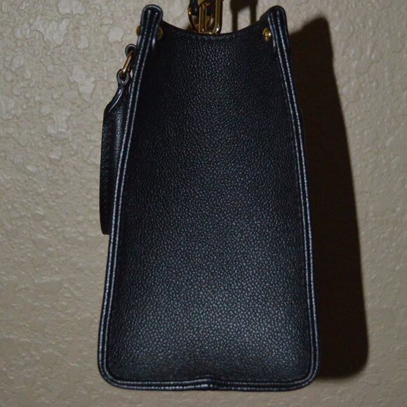 $3400 Louis Vuitton OTG Onthego PM Bicolor Monogram Empreinte Leather To… - Picture 6 of 13